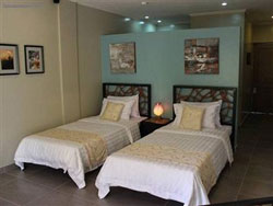 Linaw Beach Resort