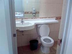 Hilltop Drive-In Hotel