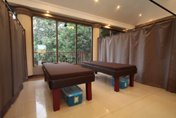 Woodland Resort Hotel Angeles