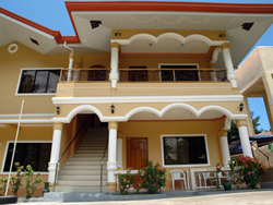 Rosela's Apartelle Camiguin