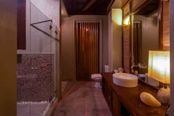 Den Pasar Boracay Villa