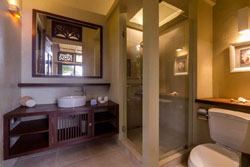 Den Pasar Boracay Villa