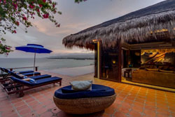 Den Pasar Boracay Villa