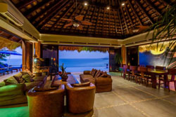 Den Pasar Boracay Villa