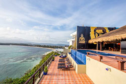 Den Pasar Boracay Villa