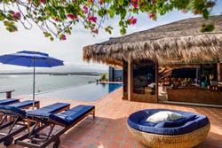 Den Pasar Boracay Villa