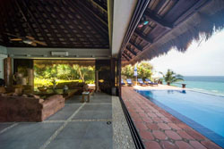 Den Pasar Boracay Villa