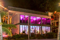 Den Pasar Nasog Beachfront Villa