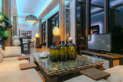 Den Pasar Nasog Beachfront Villa