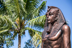 Den Pasar Nasog Beachfront Villa