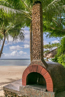 Den Pasar Nasog Beachfront Villa