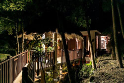 Den Pasar Nasog Beachfront Villa