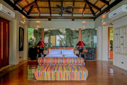 Den Pasar Nasog Beachfront Villa