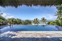 Den Pasar Nasog Beachfront Villa