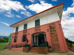 Casa Dona Emilia Bed and Breakfast Ilocos Norte