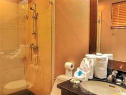 Coralpoint Gardens Resort