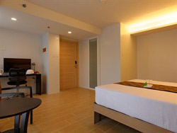 AurumOne Hotel Makati