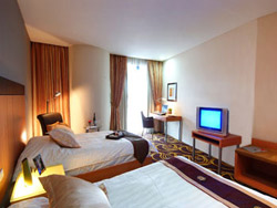 Greenhills Elan Hotel