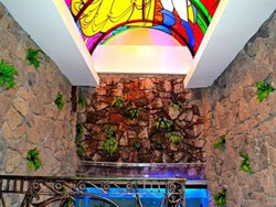 Halina Hotel Avenida