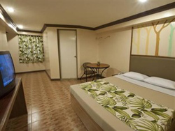 Pinoy Pamilya Hotel Manila