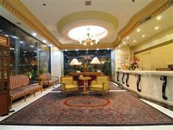 Tiara Oriental Hotel