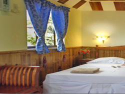 Loves Beach and Dive Resort
