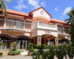 San Remigio Beach Club Hotel