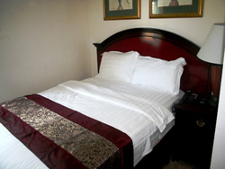 Cindy Kelly Hotel Zambales