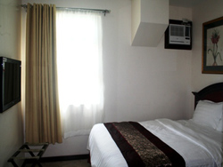 Cindy Kelly Hotel Zambales