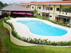 Poco a Poco Hotel Zambales