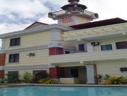 Wild Rose Beach Inn Zambales