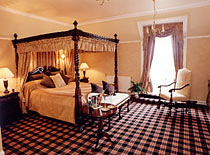 Dingwall Hotels