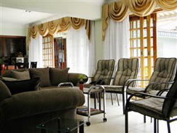 Bella Chateau Bed & Breakfast