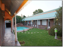 Borisimos Guest House