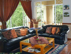 Baluleni Riverview Game Lodge