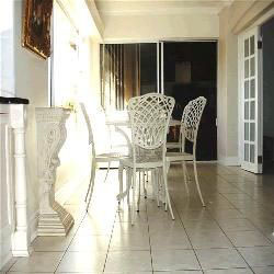 The White House Bed and Breakfast