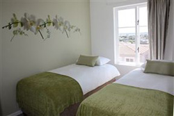 Beaujolais Apartment