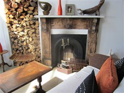 esCape Beach Cottage