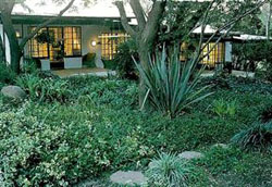 Riverbend Country House