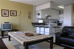 606 Hillside Heights