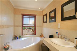 Eagles View High Level Road