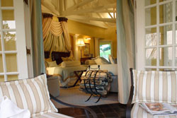 Blue Mountain Luxury Lodge