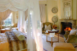 Blue Mountain Luxury Lodge