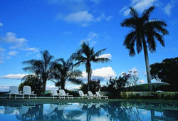 Blue Mountain Luxury Lodge