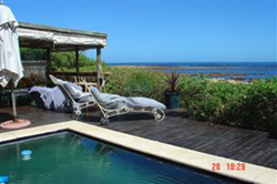 Lorelei Historical Beachfront Cottage