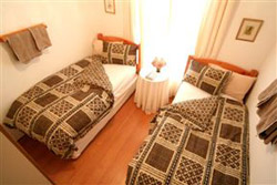 De Keurboom Guest House