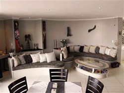 Crystaal Lagoon Lodge