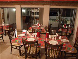 The Wacky Bush Lodge