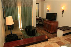 Lombardy Boutique Hotel  