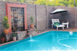 Amzee-bokmakierie Guest House